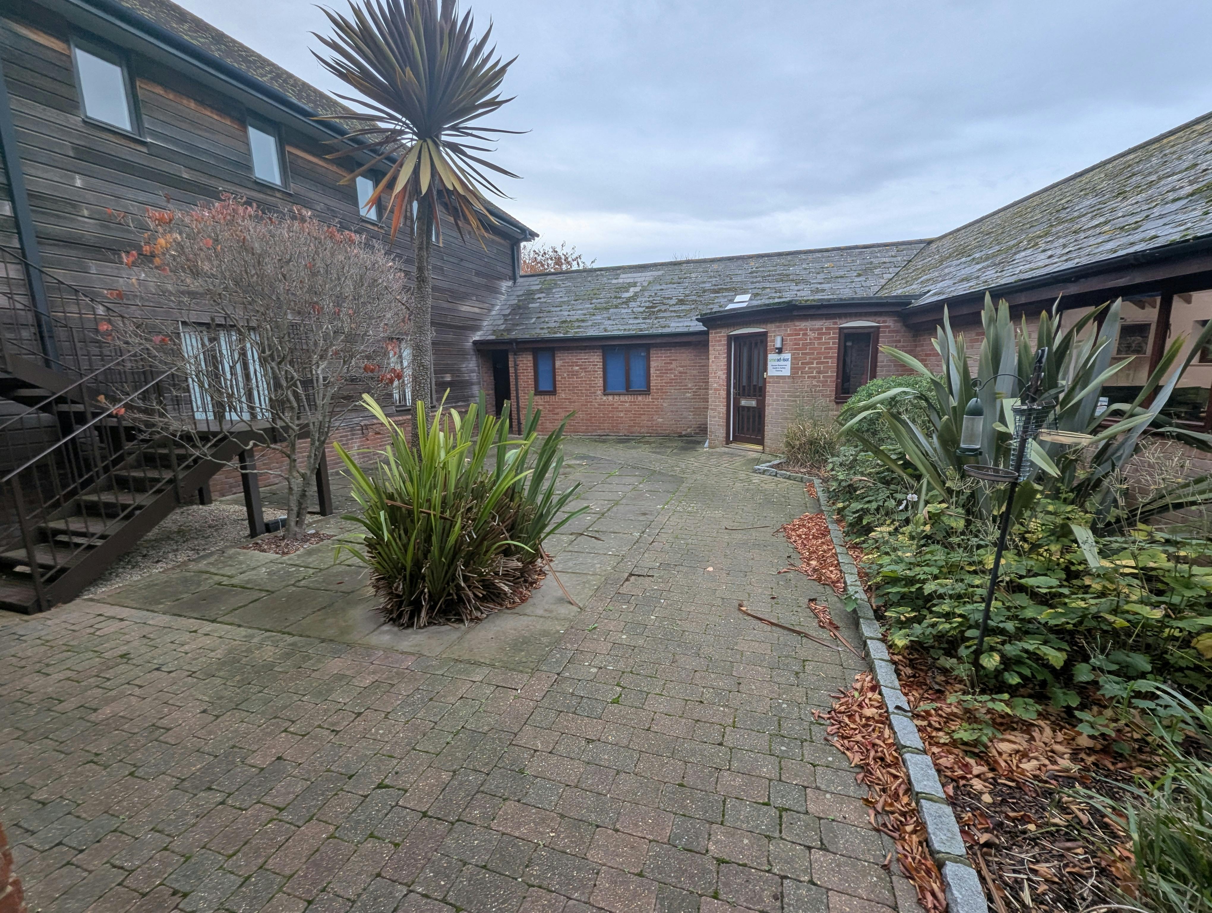 3 & 3a Sussex Business Village, Lake Lane, Barnham, Office To Let - PXL_20251105_101023073.jpg