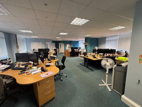 Rutland House, Southend-on-Sea, Development / Office For Sale - IMG20250818WA0013.jpg