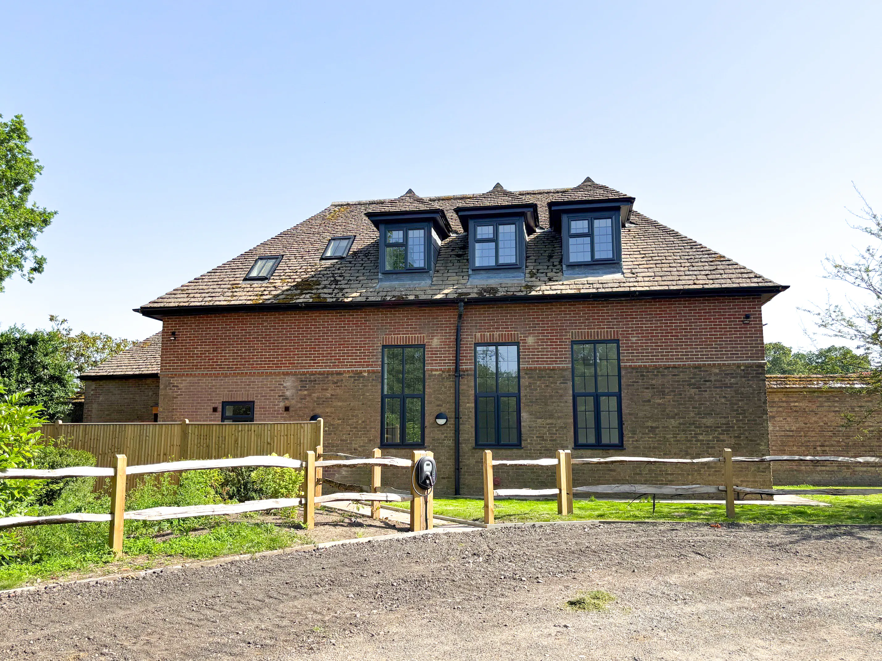 Library Court, Ivorys Drive, Cowfold, Nr Horsham, Office To Let - 1-2.jpg