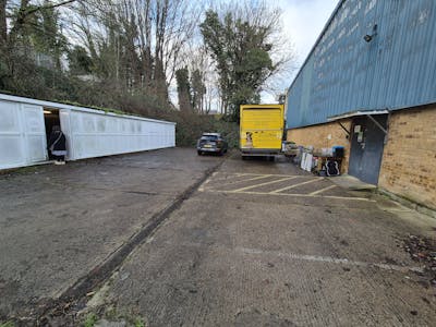 Unit 3, Farleigh Retail Park, Farleigh Hill, Maidstone, Industrial / Warehouse To Let - 20260114_140750.jpg