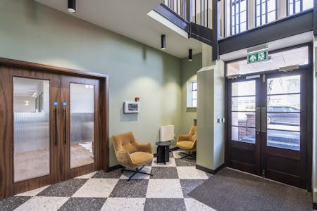 Lumiere - The HQ Building, 5 Elstree Way, Borehamwood, Office To Let - IW160425STI055.jpg