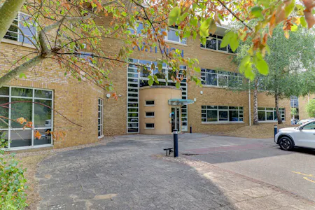 Bramley House, The Guildway, Guildford Surrey, Office To Let - 24.jpg