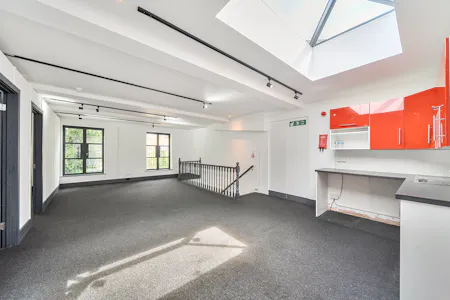 Opal Mews, Queens Park, Office To Let - 1480144-14-6a314f76081b5.jpg