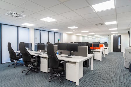 Crown House 2, Southampton, Office To Let - DSC07277.jpg