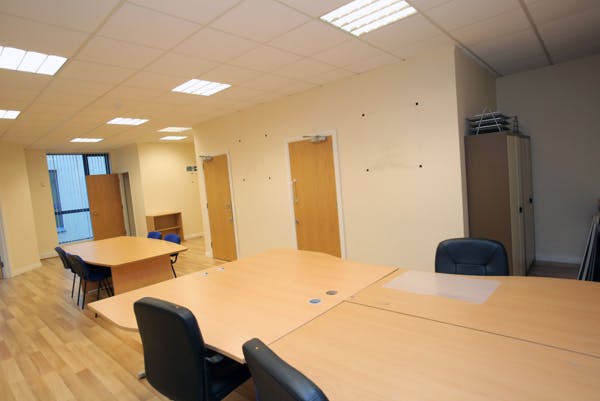5A Hawthorn Office Park, Belfast, Offices To Let - Image 7.png