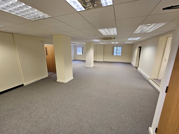 The Archway, Radford Road, Alvechurch, Office To Let - Image 8