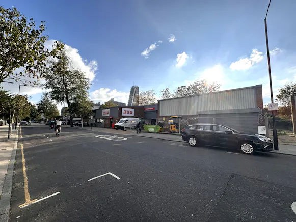 Unit 14, 77 Latimer Road, North Kensington, Industrial / Leisure To Let - IMG_0061.JPEG