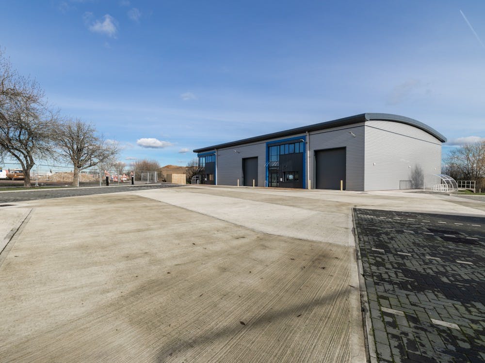 14 & 15 Greatworth Park, Banbury, Industrial / Industrial/Logistics To Let / For Sale - IMG010.jpg
