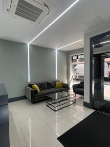 Ground Floor, 123 Minories, London, Office To Let - 2025 Reception 2.jpg