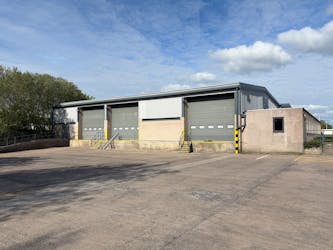 B04(9&10), Heywood Distribution Park, Heywood, Greater Manchester, Industrial To Let - IMG_1878.JPG - More details and enquiries about this property