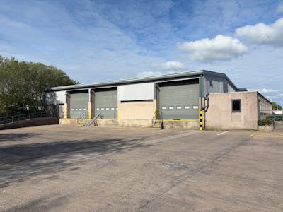 B04(9&10), Heywood Distribution Park, Heywood, Greater Manchester, Industrial To Let - IMG_1878.JPG