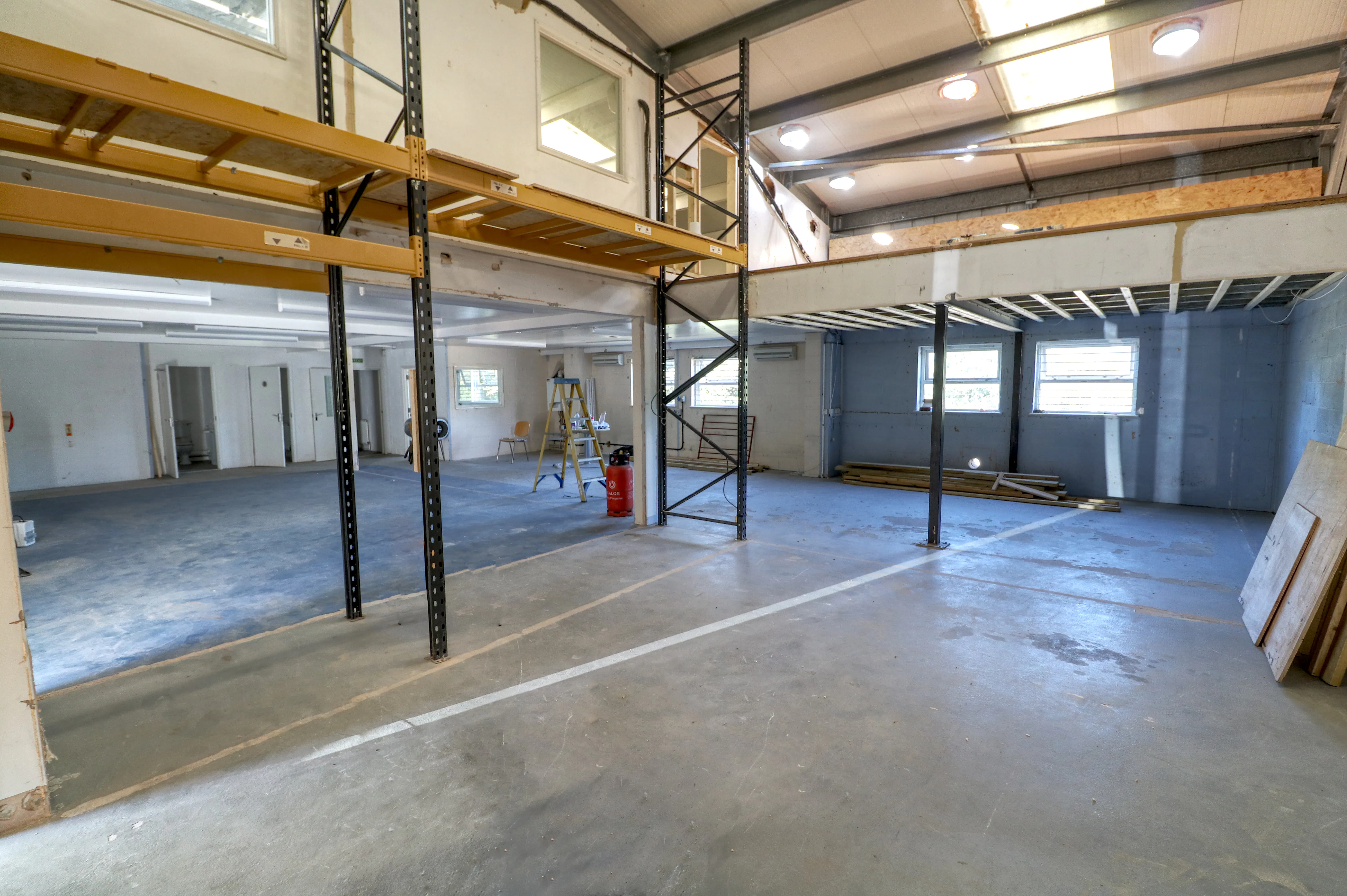 Unit A Henfield Business Park, Henfield, Industrial To Let - Internal 3.jpg