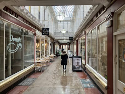 14-16 The Corridor, Bath, Retail To Let - IMG_1600.JPG