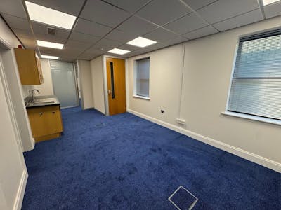 Lancaster House, Southend-on-Sea, Office To Let - IMG20250512WA0008.jpg