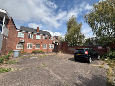 222-224 Nantwich Road, Crewe, Office / Retail To Let / For Sale - Rear parking area