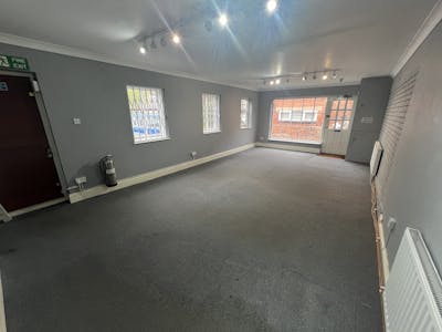 Unit 6 St Stephens Court, 11A Church Green East, Redditch, Retail To Let - 5 Internal view.jpg