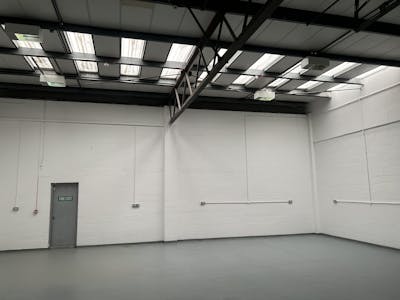 Unit 18B Ash, Kembrey Park, Swindon, Industrial / Warehouse To Let - IMG_1528.jpeg