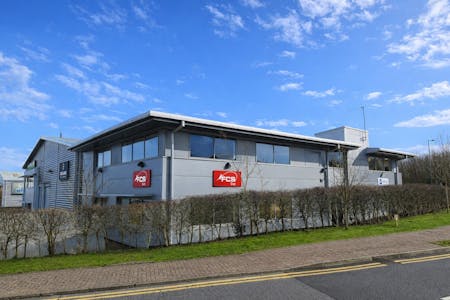 Suite 3, Building 37, Greenham Business Park, 37 Greenham Business Park, Thatcham, Office To Let - Building 37, Greenham Business Park.jpg