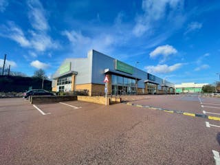 Roebuck Trade Park, Stevenage, Industrial To Let - Image 1