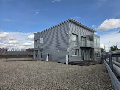 Office Fiddlers Reach, Grays, Office / Yard To Let - WhatsApp Image 2026-09-03 at 3.01.35 PM (1).jpeg