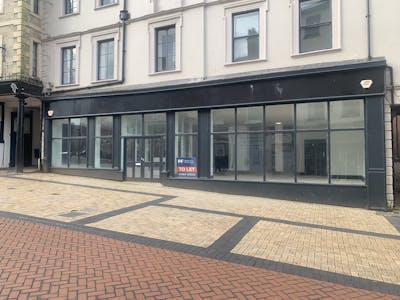 Unit to Let, 108-110 Bridge Street, Worksop, Leisure / Restaurant / Cafe / Retail To Let - IMG_8218.jpg