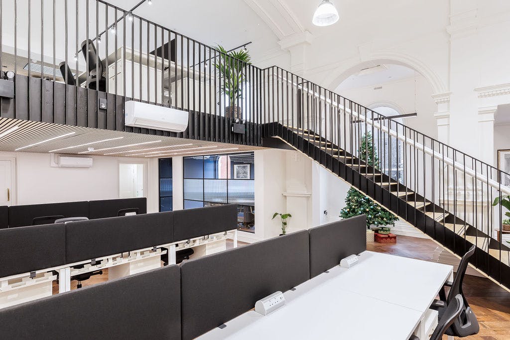 Office in Bournemouth - photo 2