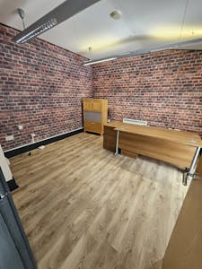 Unit 6 The Stables, Manchester, Office To Let - 20250702_135401.jpg