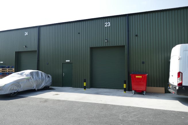 Unit 23 Leaside Industrial Park, Sedge Green, Nazeing, Industrial To Let - P1050371.JPG