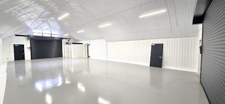 Arch 452, Andre Street, London, Industrial To Let - 20260508_124656 - Edited.jpg