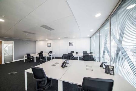 The Gherkin, 30 St. Mary Axe, London, Detached house / Office Lease Assignment / For Sale - fuyfuyfh 2.jpg