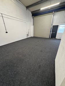 Unit 10, Greenway Workshops, Caerphilly, Industrial To Let - Unit 10 Greenway 04.jpg