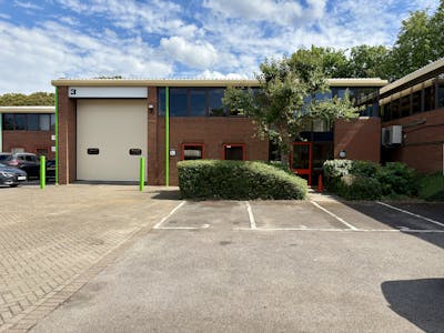 Unit 3 Shepperton Business Park, Shepperton, Industrial/Logistics To Let - IMG_6352.jpg