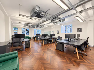 13 Austin Friars, EC2, London, Office To Let - 13 Austin Friars - Office Workstation Overview.png