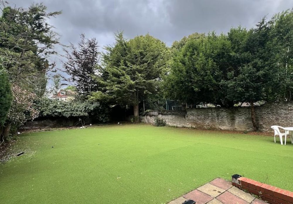 101 The Drive - Image 2