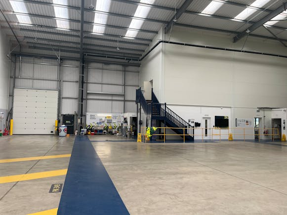 Unit C, BUILDING 4000, Westcott Venture Park, Aylesbury, Industrial To Let - IMG_3500.JPG