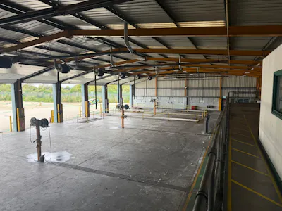 Former Arriva Bus Garage, Aylesbury To Let - PHOTO-2026-08-04-15-53-17.jpg