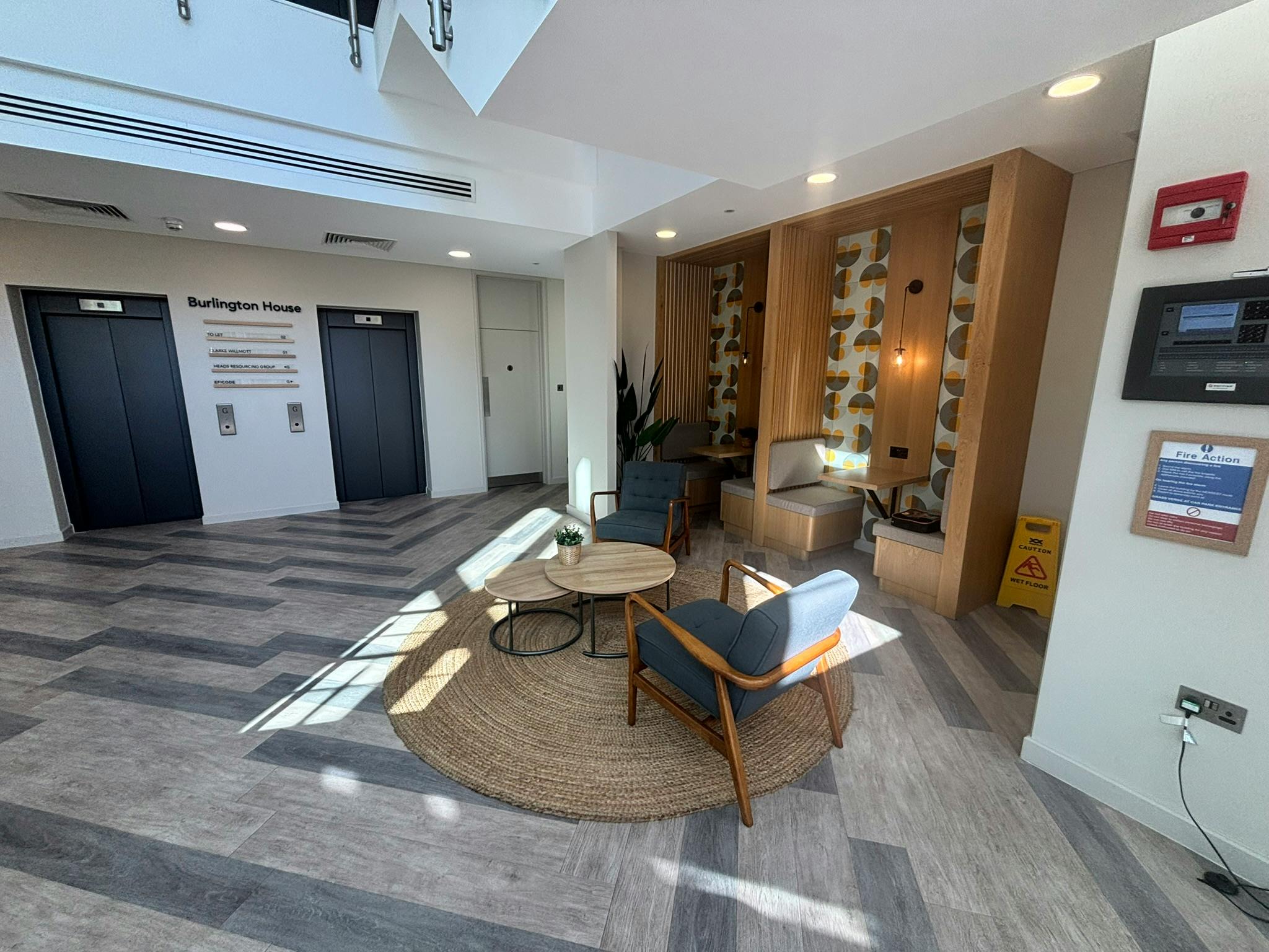 Office in Hedge End - photo 3