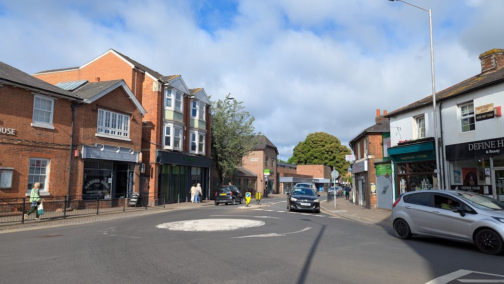 57 Church Street, Reading, Class E Retail / Leisure / Retail To Let - PXL_20250530_072949143.jpg