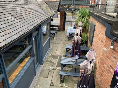 The Courtyard, The Clock Yard, Derby, Pub Lease Assignment - IMG_0516.jpg