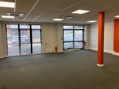 Unit 9, Albany Park, Poole, Office To Let - 4.jpg