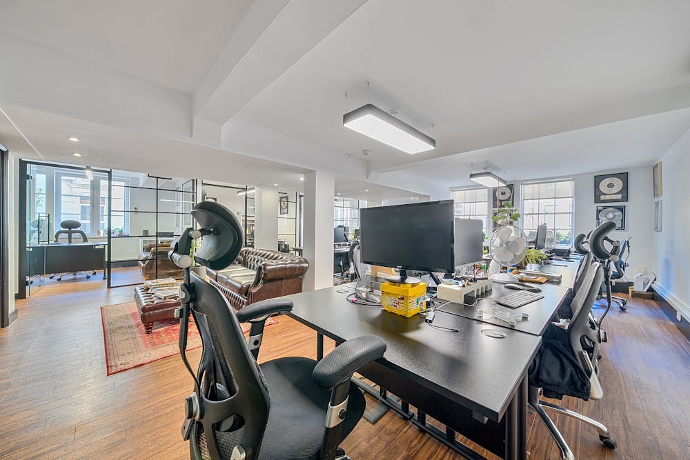 Unit 6 Suna House, 65 Rivington Street - 1343537668baa73c9c4a9.jpg