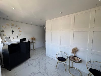 206 High Road, Benfleet, Residential Flat / Retail For Sale - IMG20250925WA0023.jpg