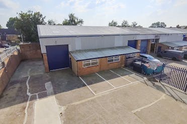 Unit B09, National Works Trading Estate, Hounslow, Industrial / Warehouse To Let - 1  New.jpg - More details and enquiries about this property