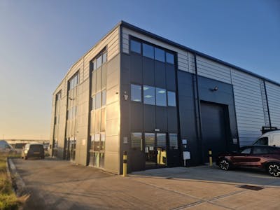 Walker House, Thamesview Business Park, Fenttiman Road, Canvey Island, Office To Let - WhatsApp Image 20250310 at 083648_98a16239.jpg