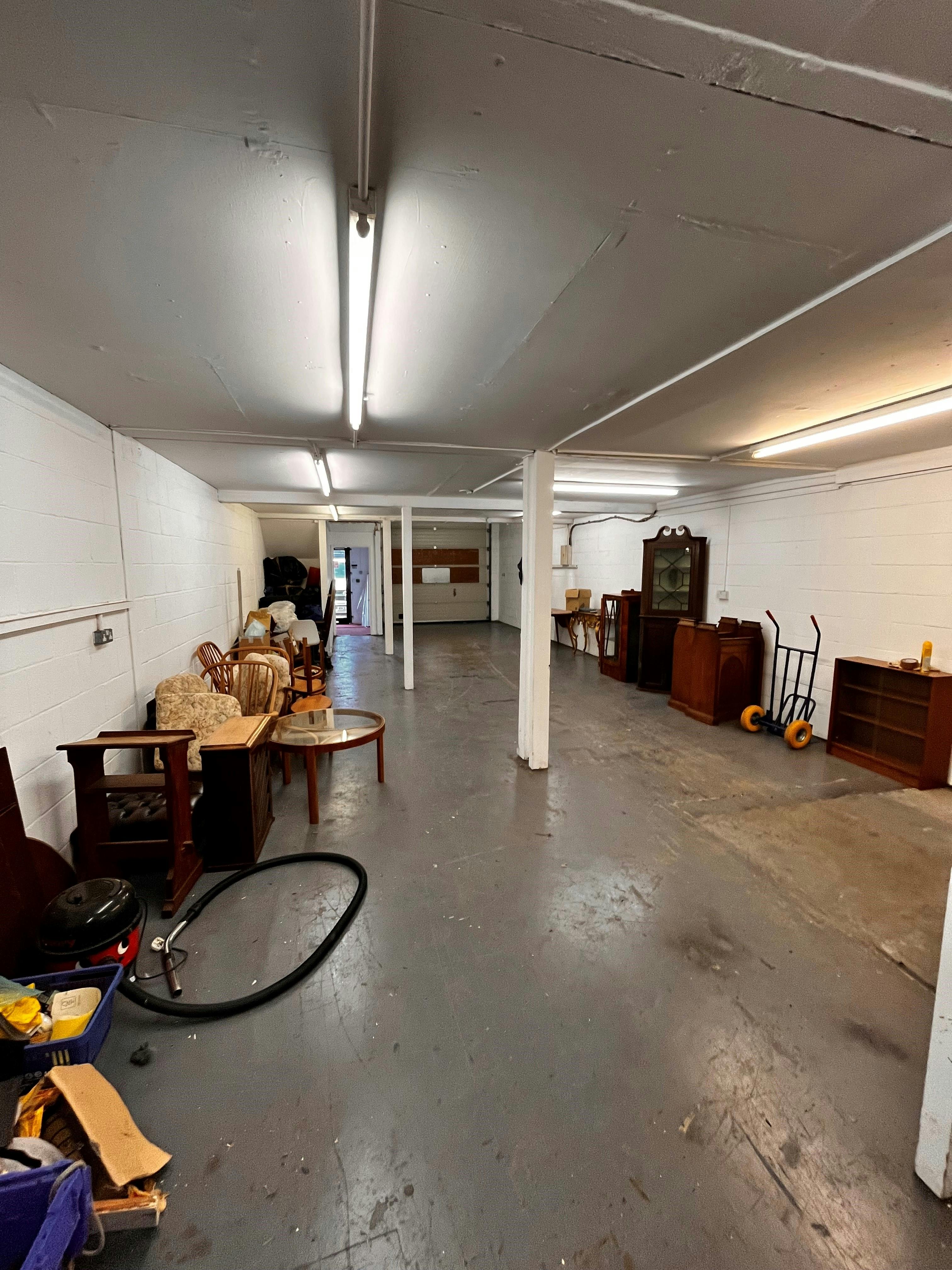 Industrial Unit in Portsmouth - photo 3