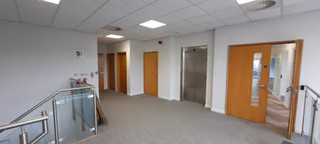 Unit 1, Apex Park, Worcester, Office To Let - 20240416_122126.jpg
