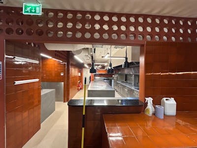 22 King Street, Manchester, Restaurant To Let - Kitchen.jpg
