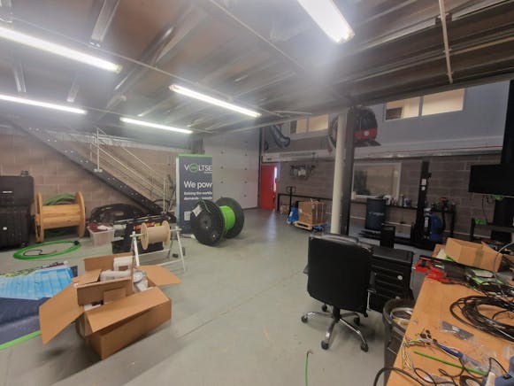 Unit 10 Berry Court Farm, Tadley, Industrial / Industrial To Let - 20251110_105827.jpg