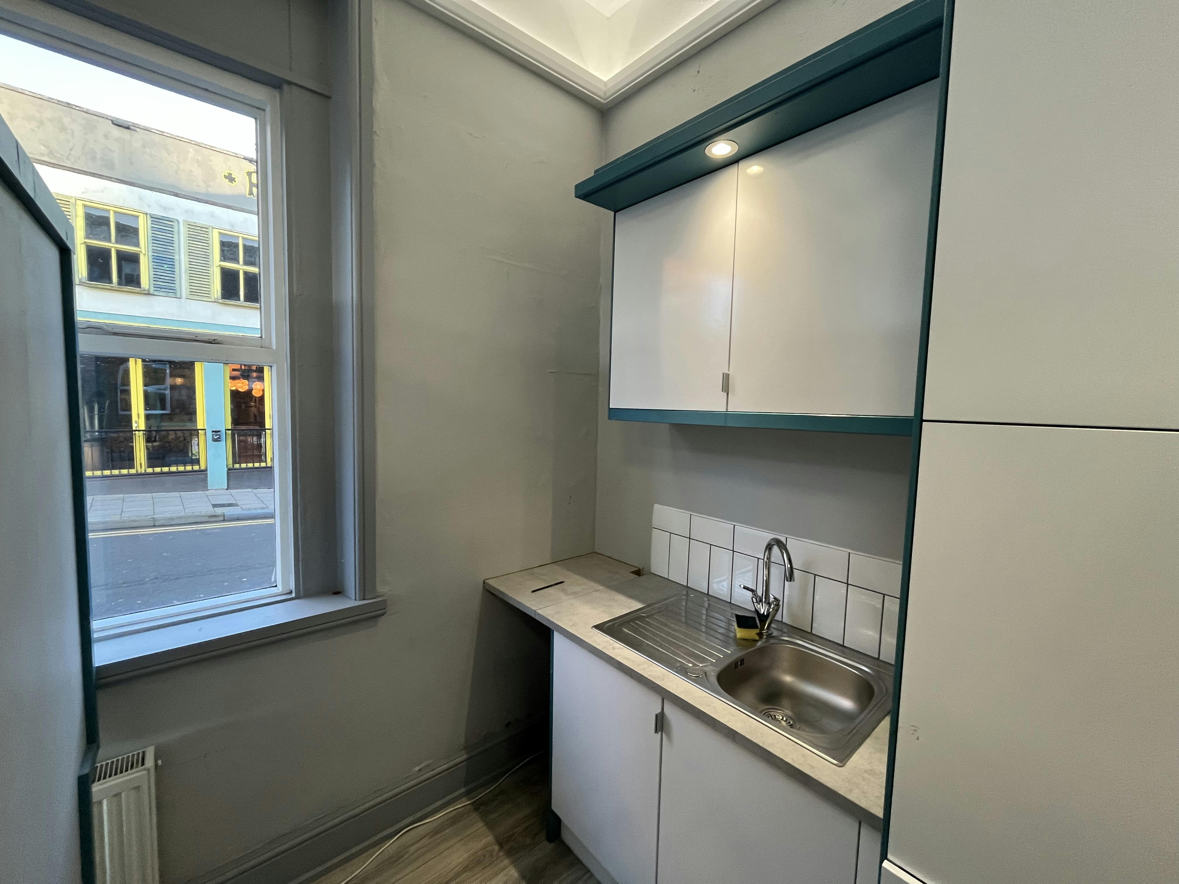 3 Swan Bank, Congleton, Retail To Let - IMG_0638.jpg