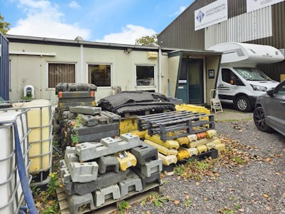 1 Rawreth Industrial Estate, Rayleigh, Industrial To Let - 6b2633d8WhatsApp 20Image 2020251010 20at 20131809_476daec6.jpg